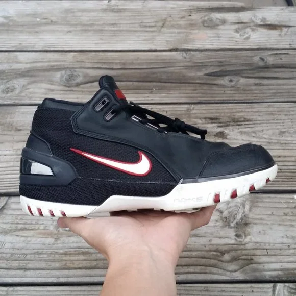 Men 2004 Nike Air Zoom Generation LeBron James Basketball Shoes Sneakers